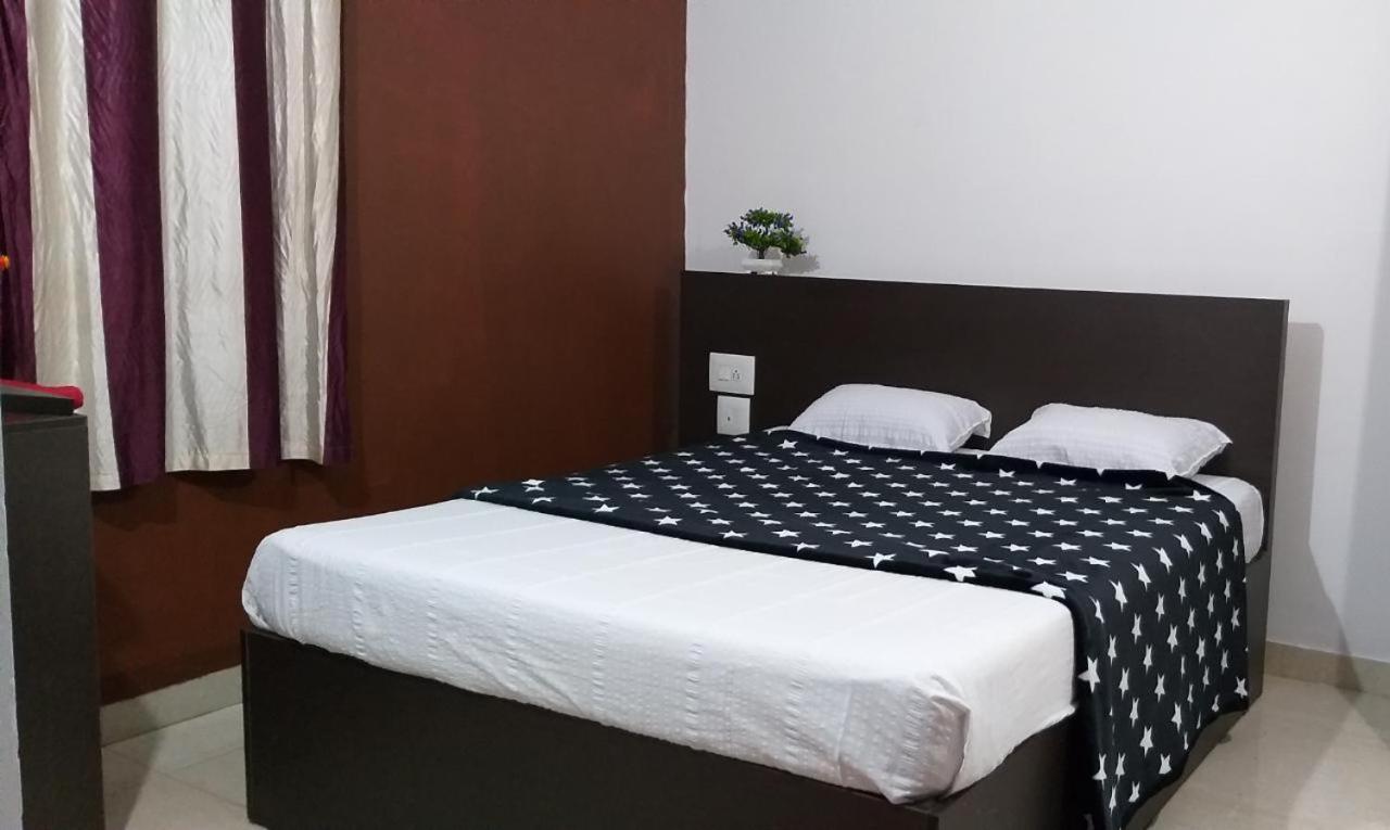 Manjunatha Residency Chikmagalūr Zewnętrze zdjęcie