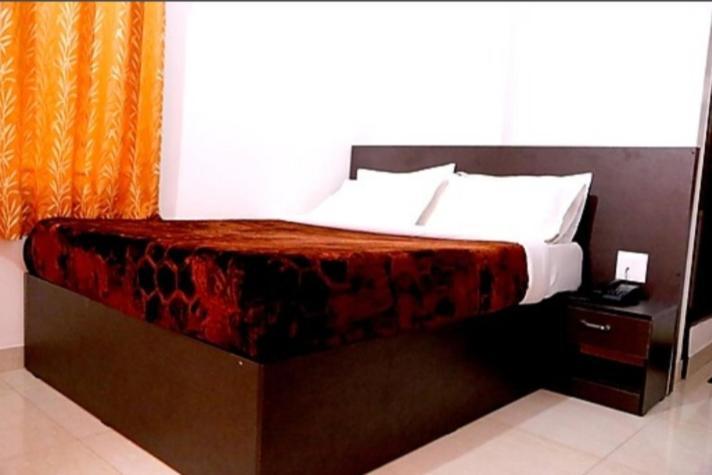 Manjunatha Residency Chikmagalūr Zewnętrze zdjęcie